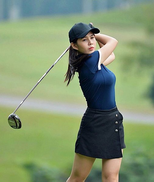 Hot Girl Việt Nam đánh golf 5